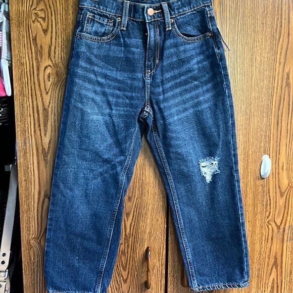 🔥5/20🔥 Old Navy Slouchy Straight High Rose Jeans Sz 8 NWT - Picture 1 of 6